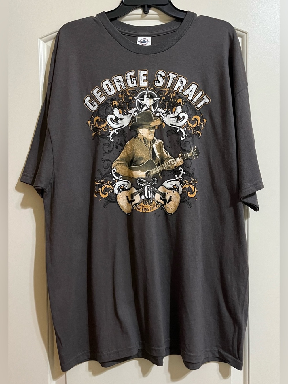 VINTAGE George Strait The Cowboy Rides Away 2013 Band Tour Graphic T Shirt 2XL